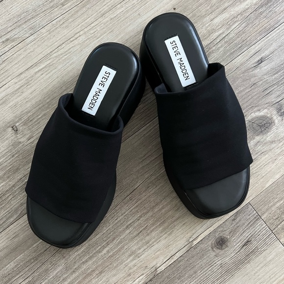 Steve Madden - Picture 7 of 8